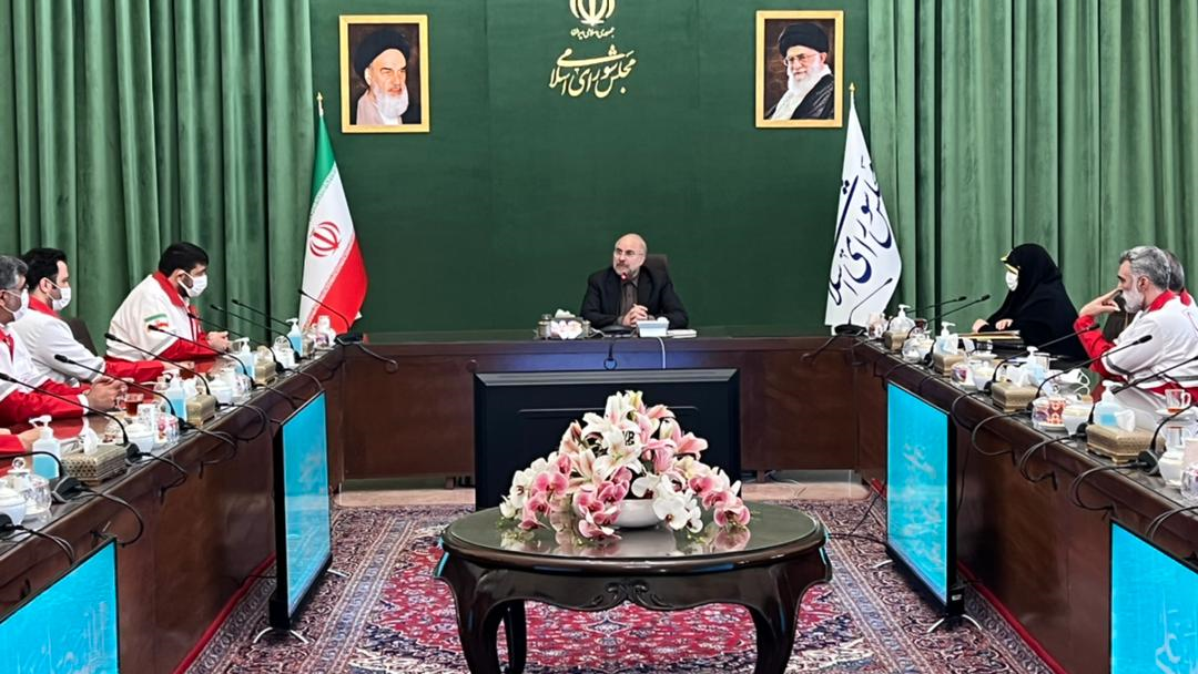 رئیس مجلس شورای اسلامی: امدادگران هلال‌احمر باید حمایت و پشتیبانی شوند/ توفیق خدمت در هلال‌احمر از الطاف الهی است